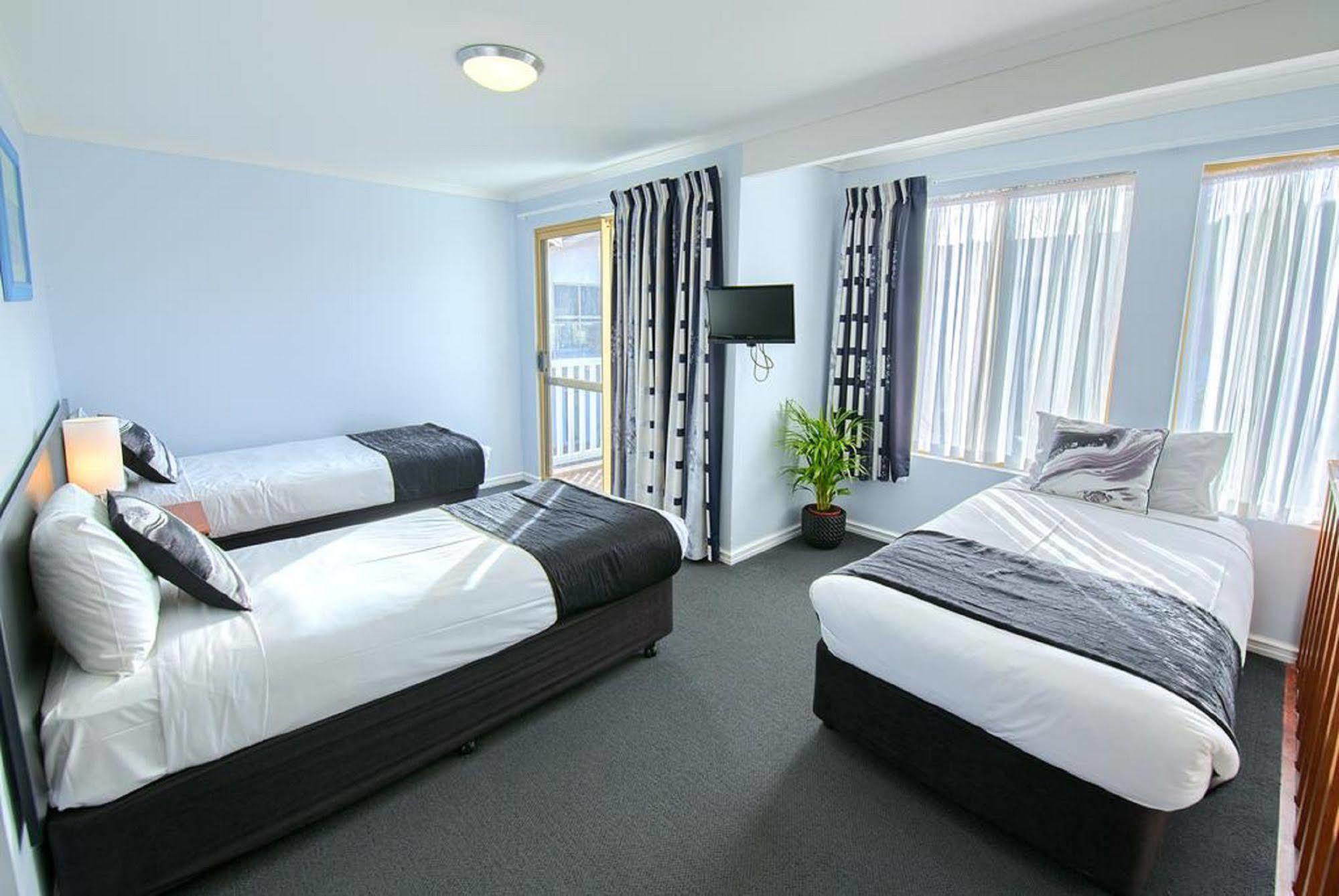 Holiday park Pelicans Middleton 4*